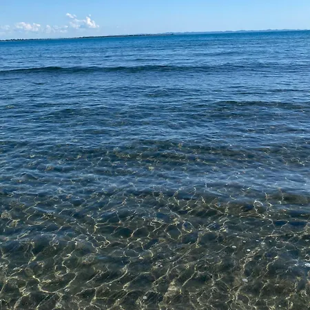 Bluewaveapartments 1 *